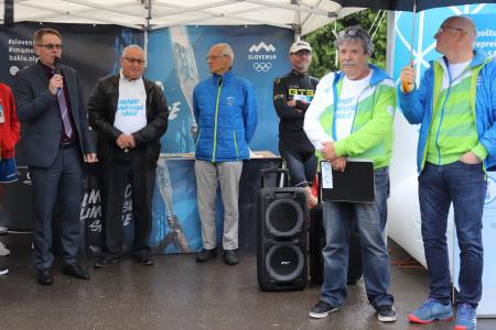 SLOVENSKA BAKLA 2021 09